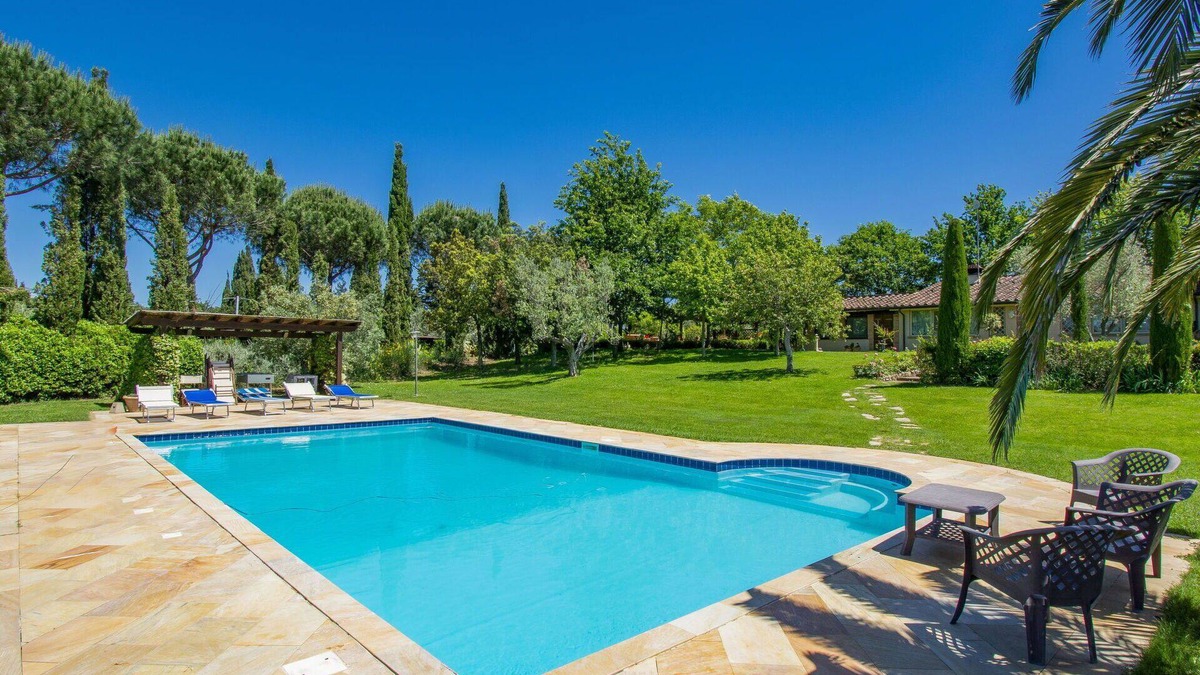 Bibbona House | Beautiful private villa for 8 people with WIFI, hot tub, private pool, TV, patio and pets allowed
