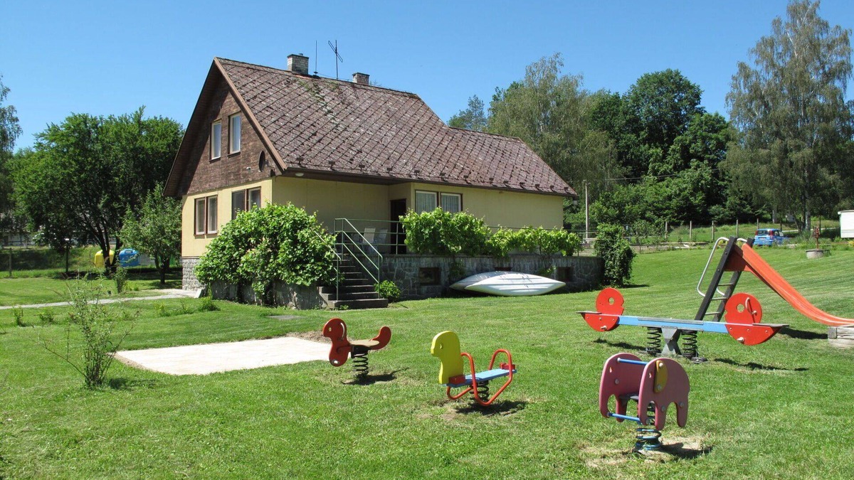 Tyn nad Vltavou House | Beautiful private villa for 8 guests with WIFI, TV, terrace and pets allowed