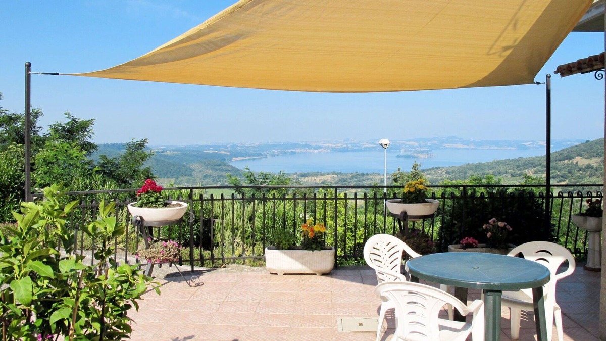 Montefiascone House | Beautiful private villa for 5 guests with WIFI, TV, terrace and pets allowed