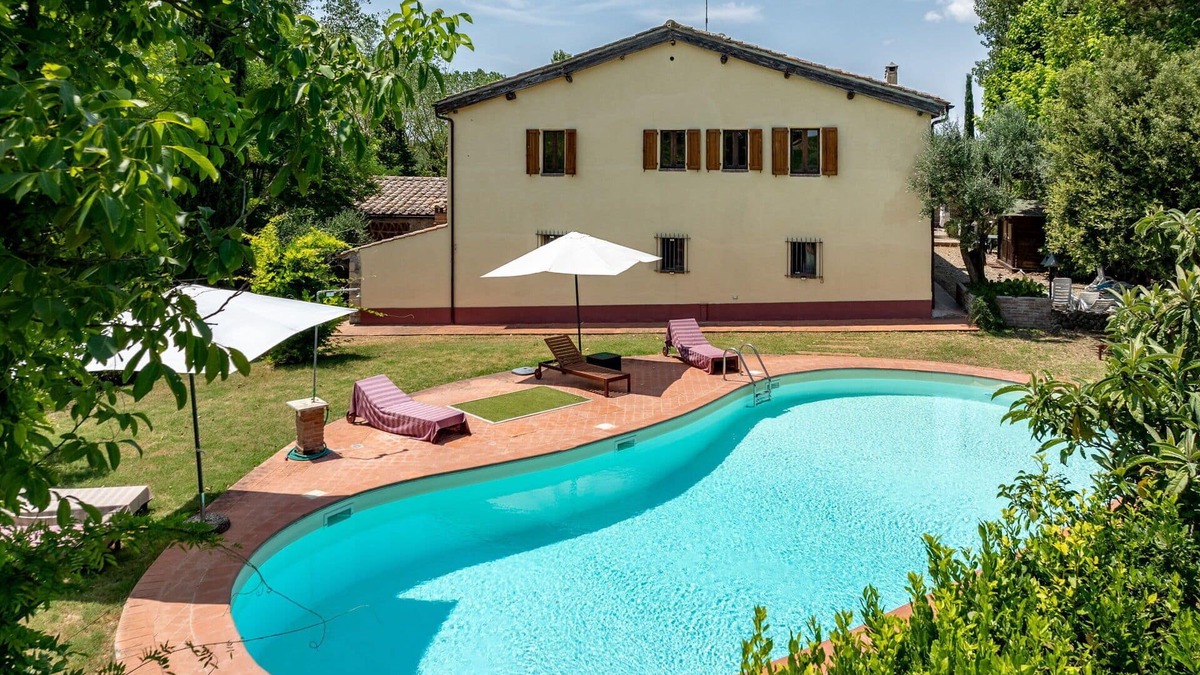 Monteriggioni House | Beautiful private villa for 8 guests with WIFI, private pool and TV, close to Siena
