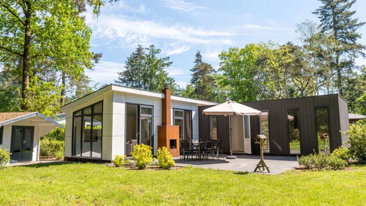 Municipality of Hellevoetsluis House | Beautiful private villa for 6 people with WIFI, TV, terrace and parking