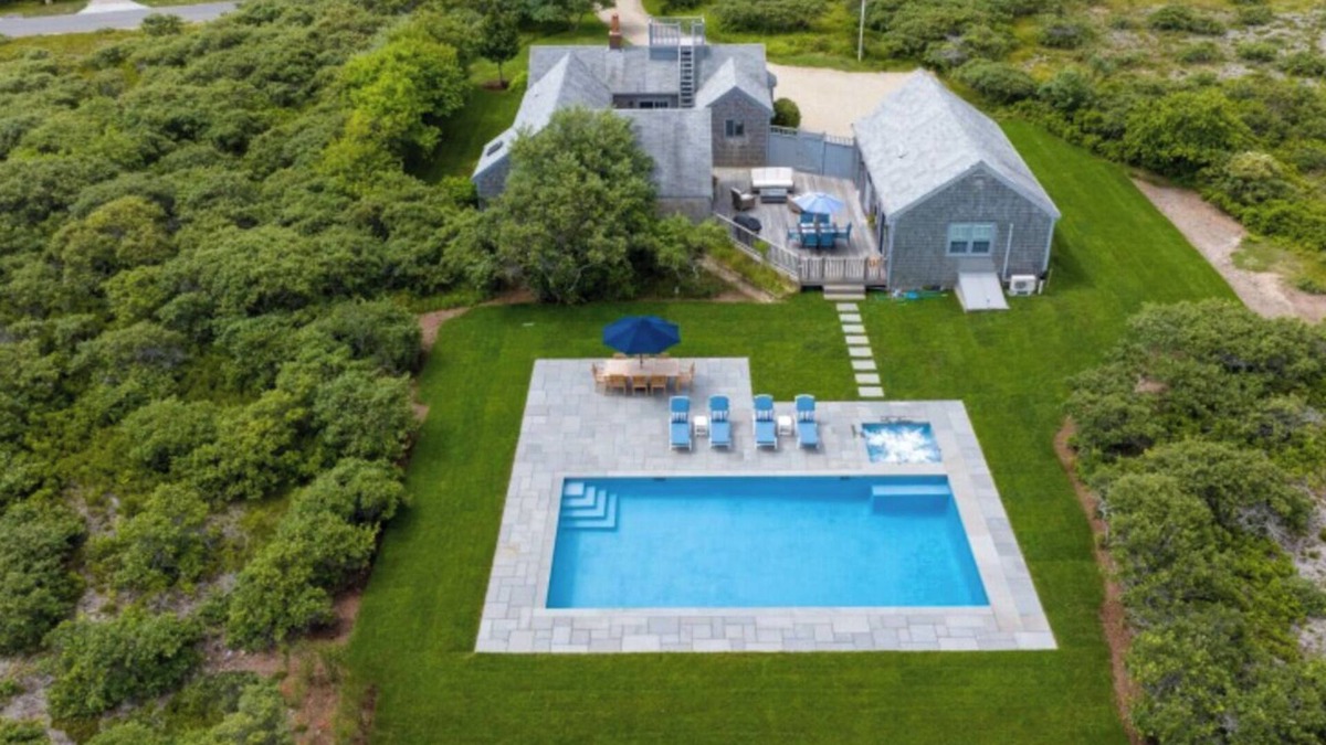 Tom Nevers House | Beautiful private 4Bd/3Ba Home, Central A/C, Heated Pool, 1 mi from TN Beach!