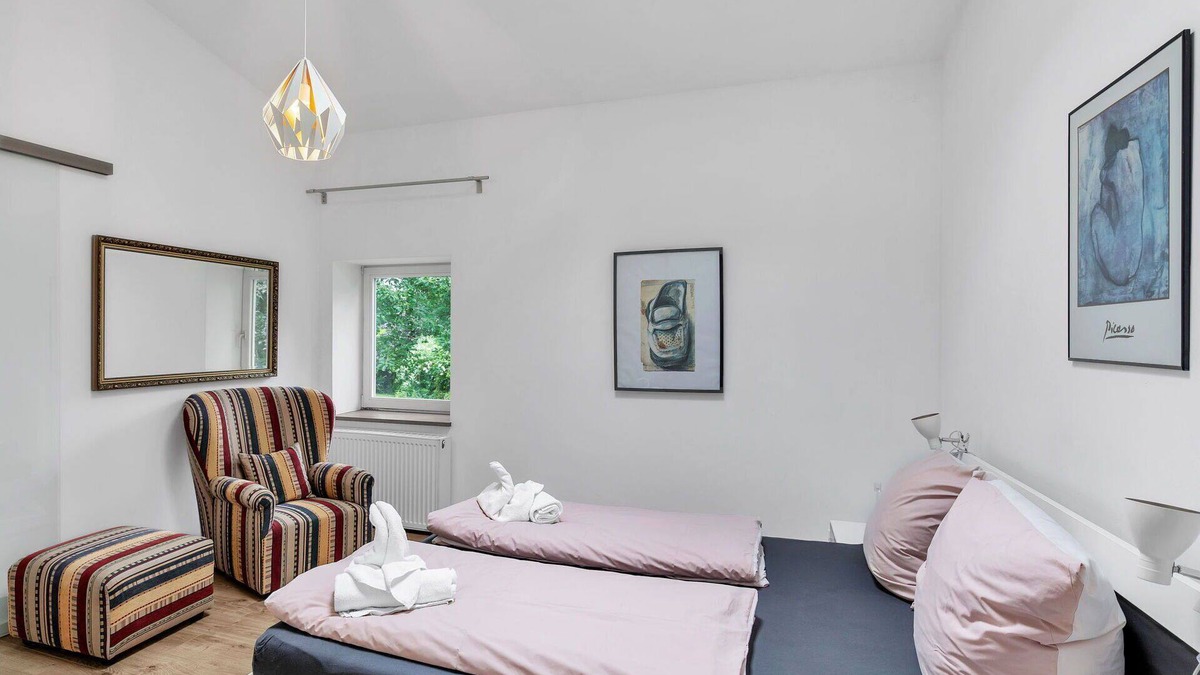 Drochtersen House | Beautiful private villa for 10 guests with internet, TV, terrace, pets allowed and parking