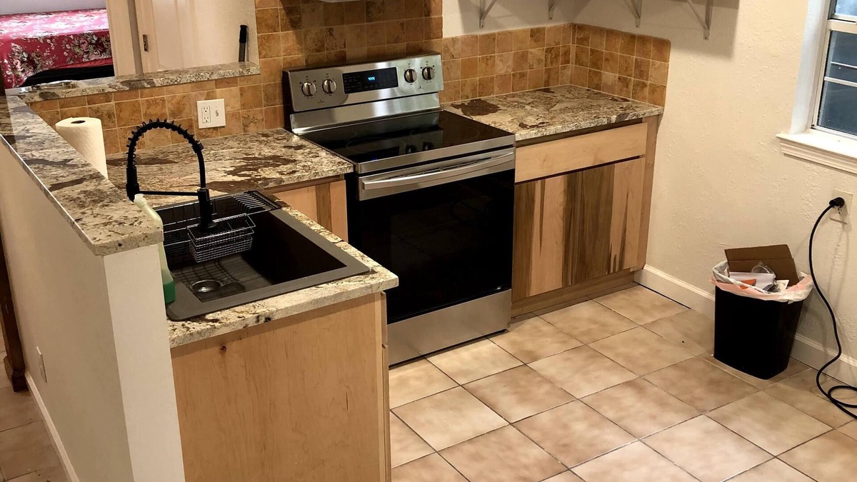 Fairgrounds House | Beautiful Private House Near the Fairgrounds/Jazzfest, hospitals. Pet friendly.