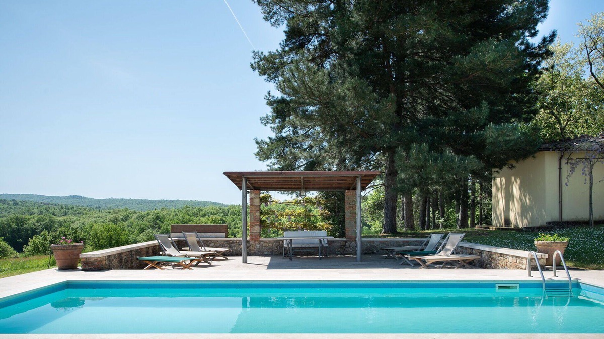 Bucine Villa | Beautiful private villa for 22 guests with private pool, A/C, WIFI, TV, patio and panoramic view