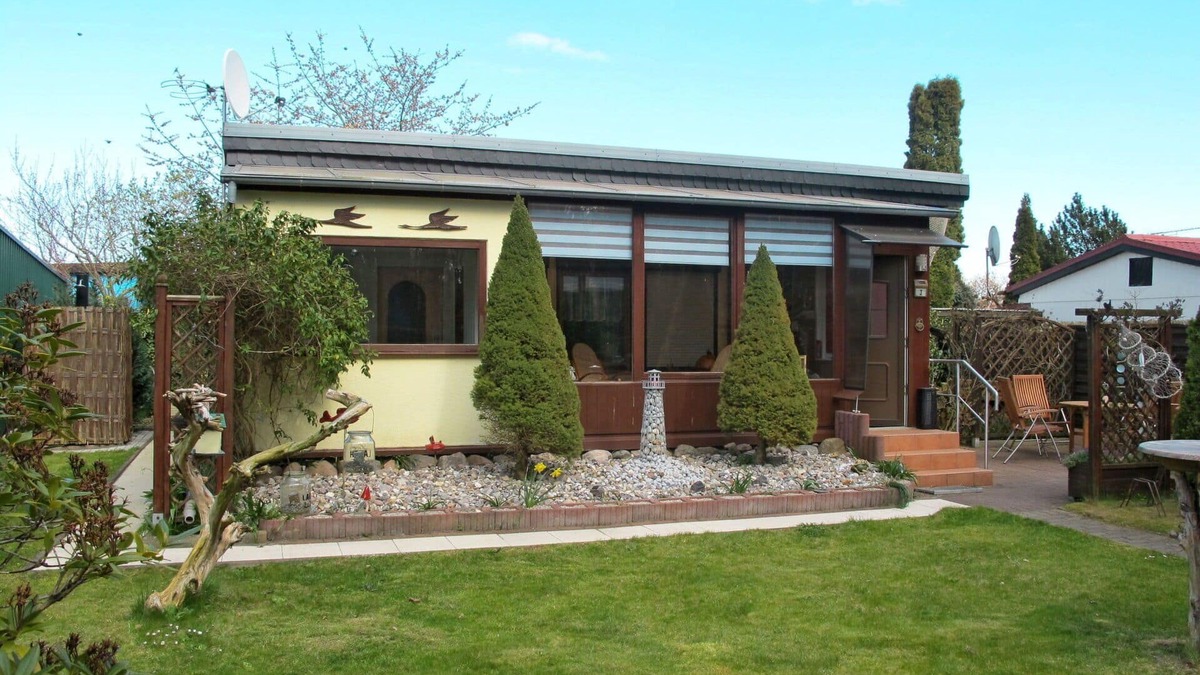Loissin House | Beautiful private villa for 4 people with WIFI, TV, terrace, pets allowed and parking