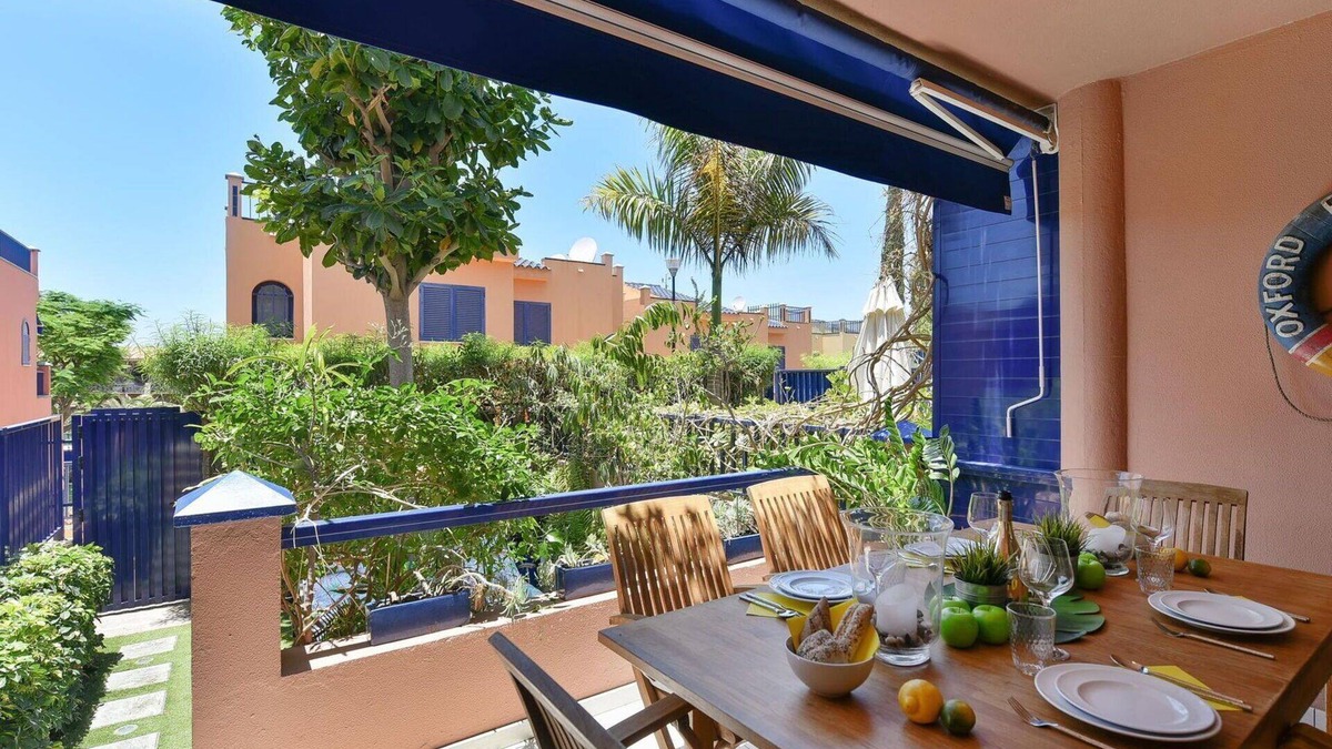 Costa Meloneras House | Beautiful private villa for 6 guests with WIFI, pool, A/C, TV and patio