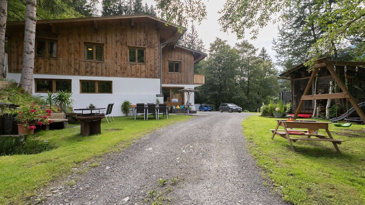Silbertal House | Beautiful private villa for 38 guests with WIFI, TV and patio