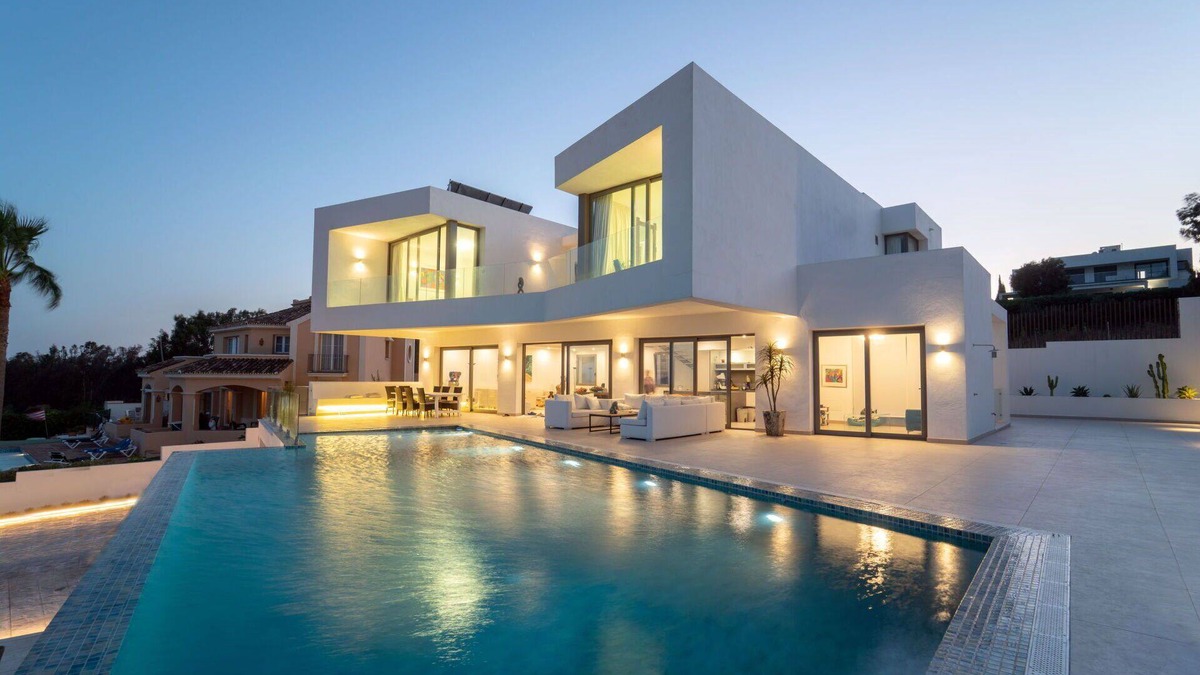 Manilva Villa | Beautiful private villa for 10 guests with A/C, WIFI, private pool, TV, terrace and pets allowed