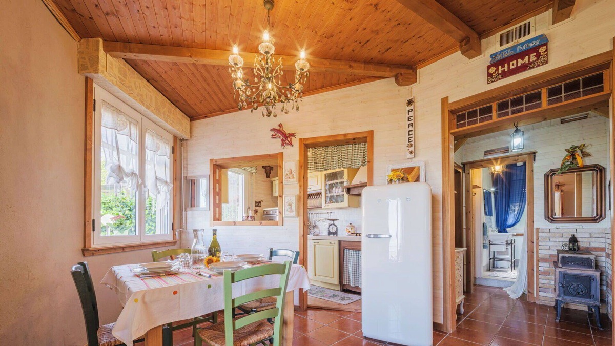 Pedona Villa | Beautiful private villa for 5 guests with A/C, WIFI, TV and terrace