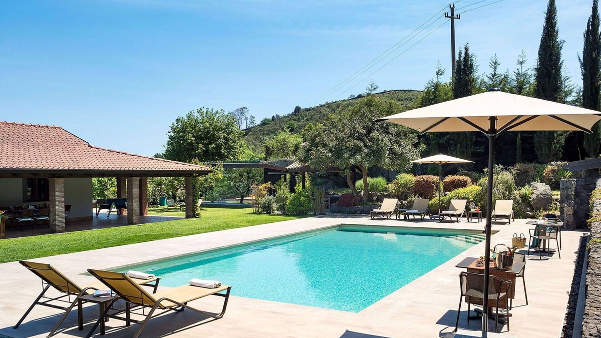 Viagrande Villa | Beautiful private villa for 7 people with private pool, WIFI, A/C, TV, terrace and panoramic view