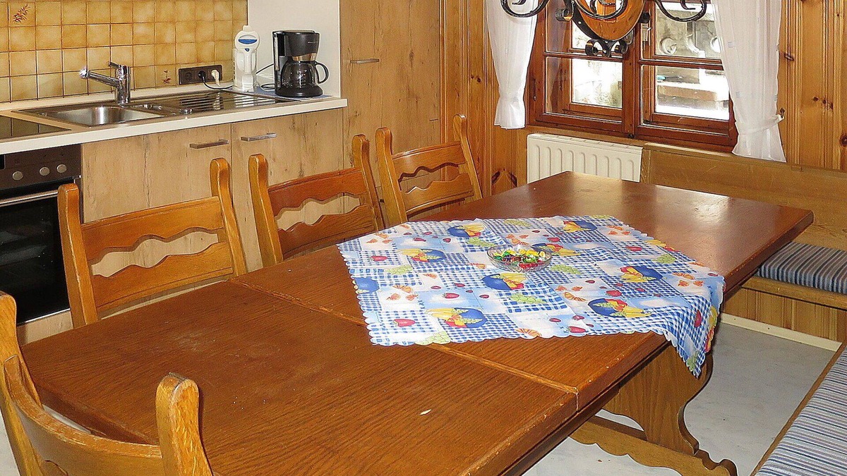 Strengen House | Beautiful private villa for 10 guests with TV and terrace