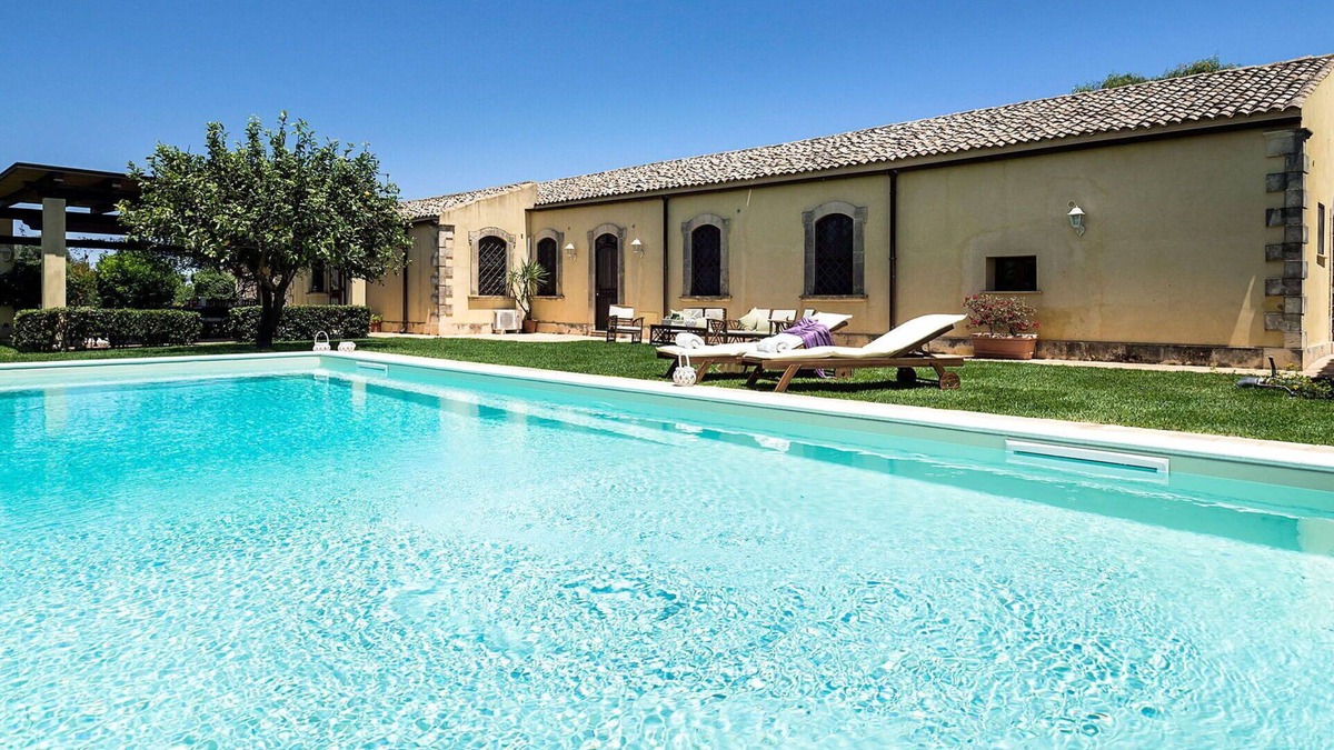 Carrozziere Villa | Beautiful private villa for 8 people with A/C, WIFI, private pool, TV and terrace