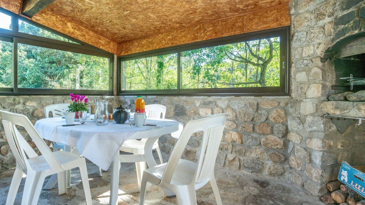 Valgorge House | Beautiful private villa for 4 guests with A/C, TV and pets allowed