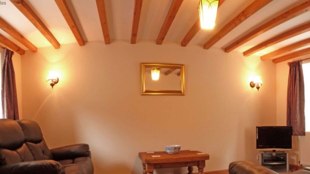 Tywyn House | Beautiful private villa for 2 guests with WIFI, TV, patio, panoramic view and parking