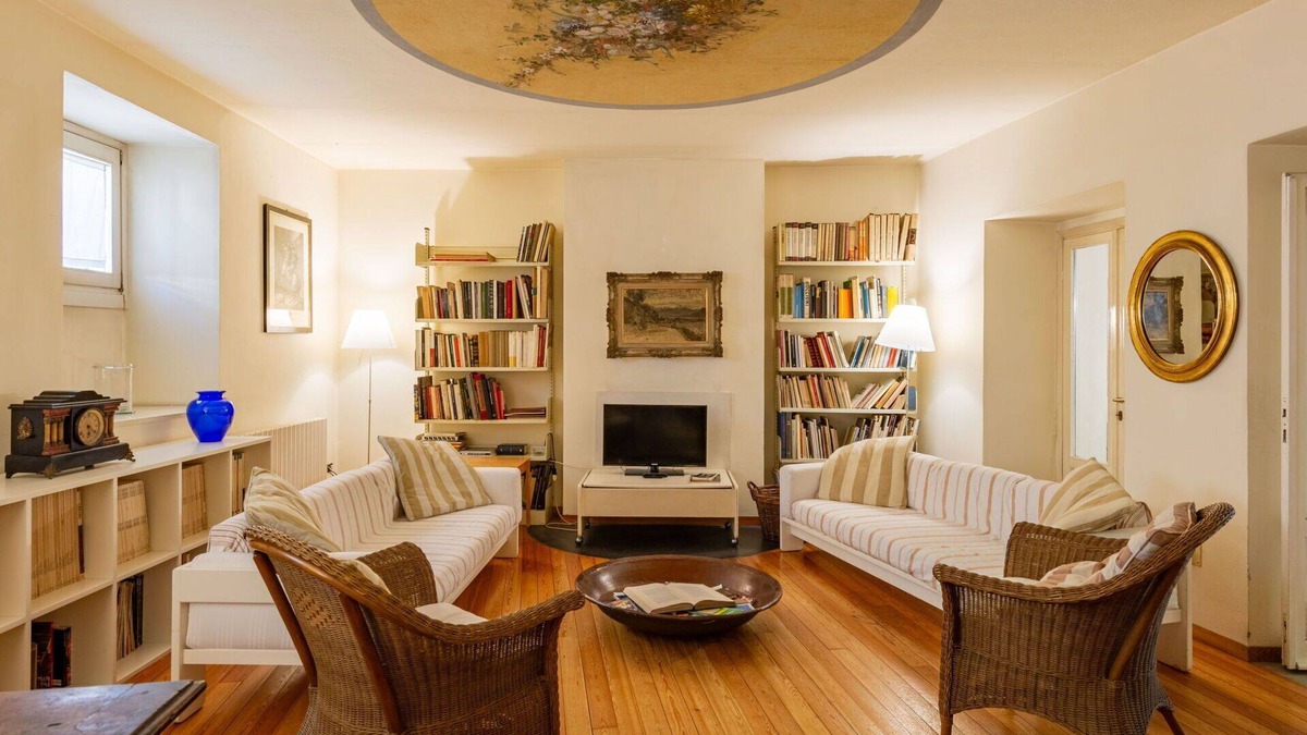 Dervio House | Beautiful private villa for 6 people with WIFI, terrace and pets allowed
