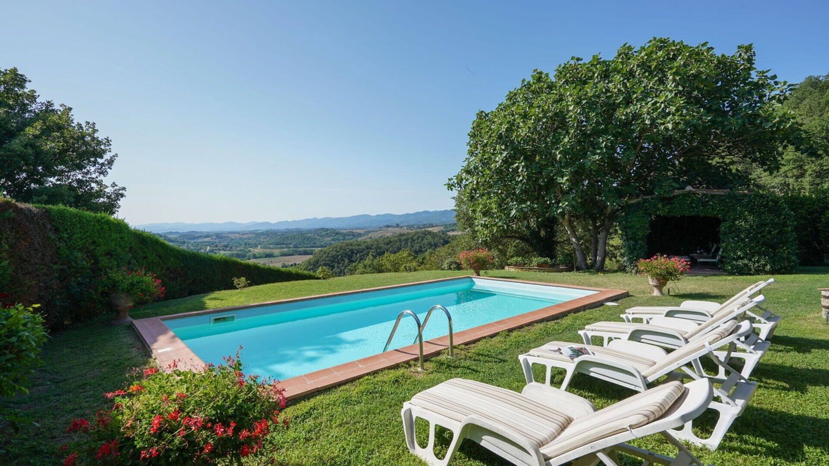 Dicomano Villa | Beautiful private villa for 4 people with WIFI, A/C, private pool, TV, patio and panoramic view