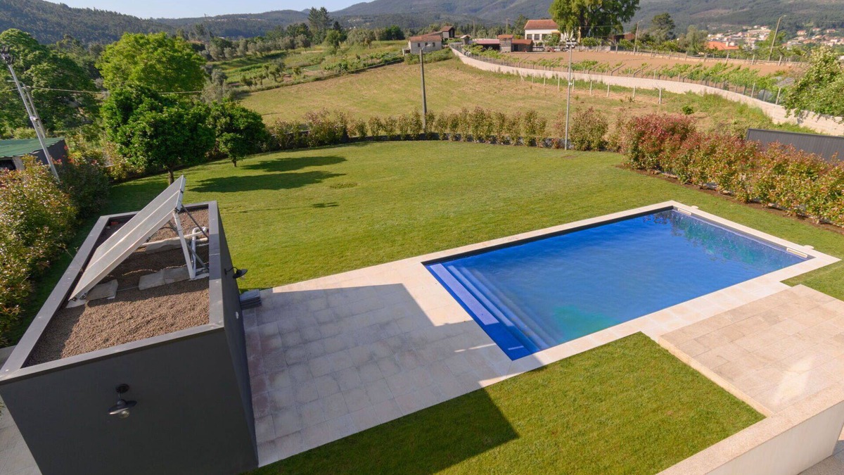 Melres Villa | Beautiful private villa for 10 people with private pool, WIFI, A/C, TV, terrace and panoramic view