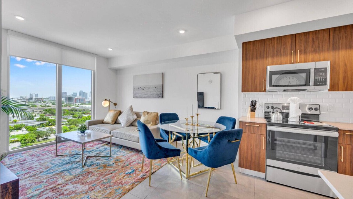 Overtown Apartment | Beautiful Property W/King Bed & Free Parking