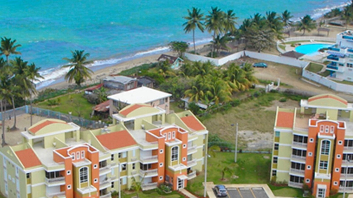 Mediania Alta Condo | Beautiful! Puerto Rico Getaway Beachfront Penthouse