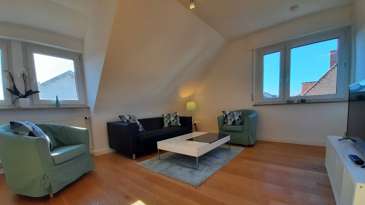 Stuttgart Apartment | Beautiful, quiet apartment. In the center in 20 minutes by subway.