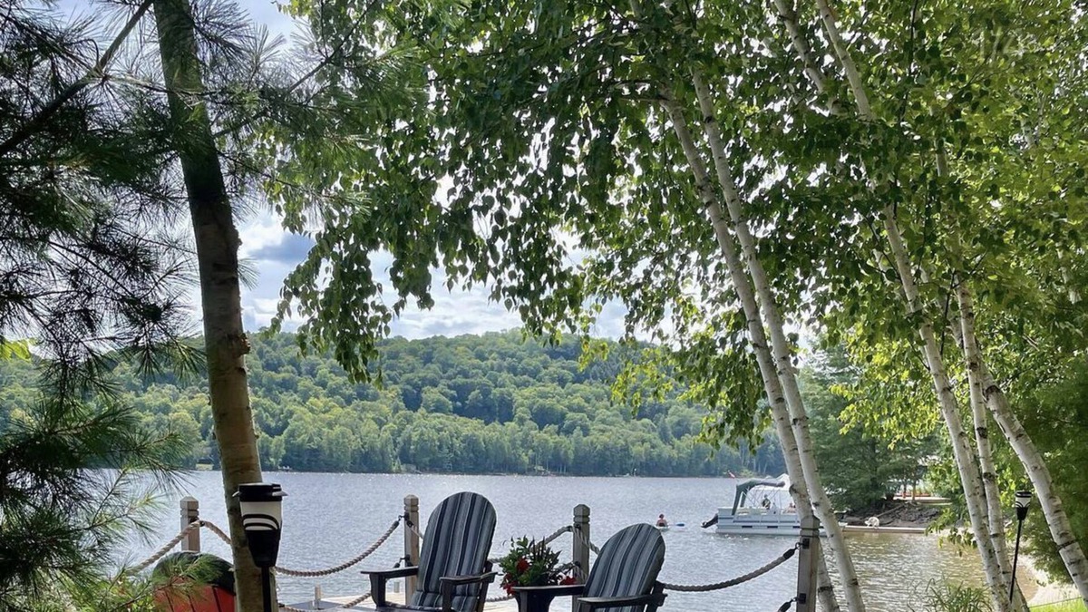Dysart et al House | Beautiful, quiet location on Redstone Lake