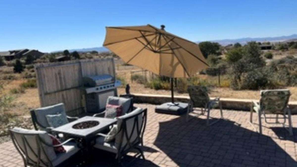 Prescott Valley House | Beautiful Quiet Country Home!