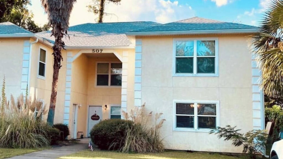 Port St. Joe House | BEAUTIFUL, relaxing, allergy-friendly 1 block from boat ramp, fishing, sunsets!🌅