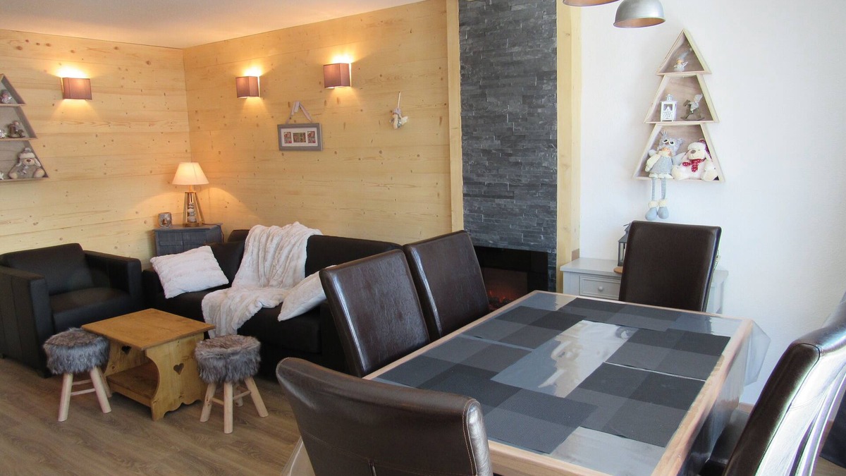Val-Thorens Apartment | Beautiful renovated 40m² apartment in the center of Val Thorens for 4/6 people