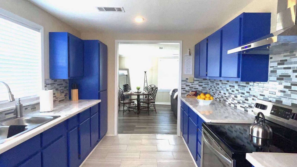 Natchez House | Beautiful renovated home on the hill near the MS River in historical Natchez.nn