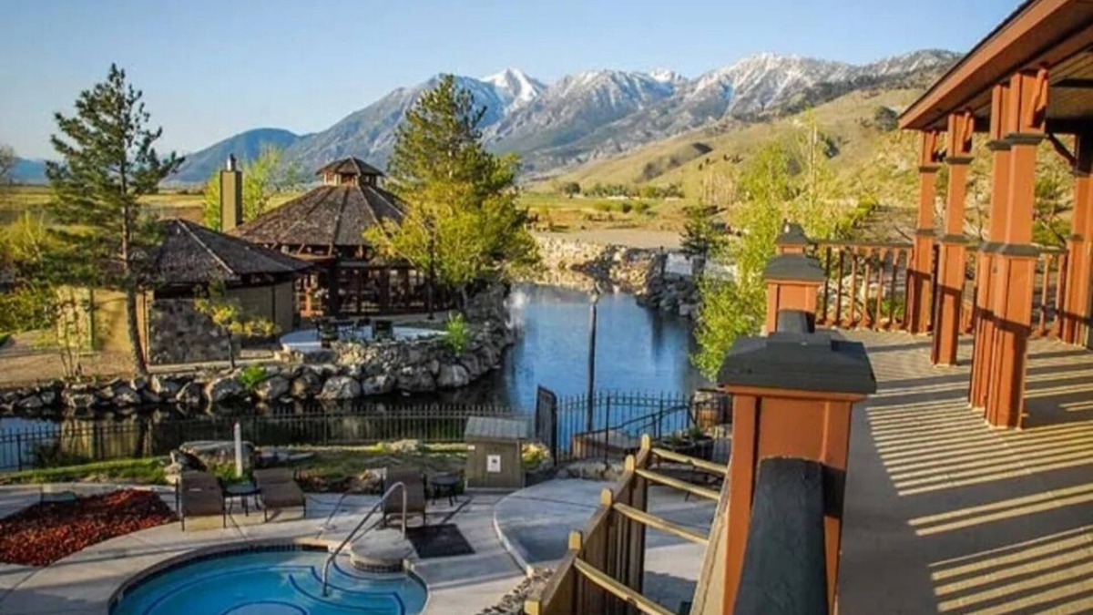 Genoa Resort | Beautiful resort in the mountains