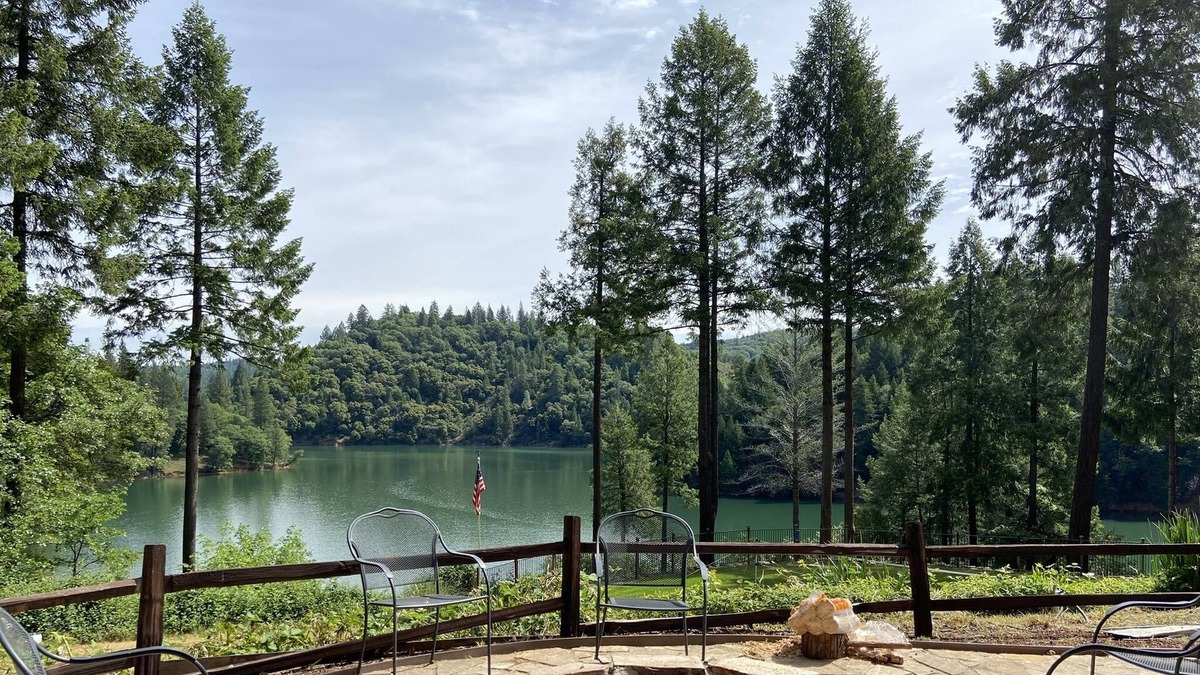 Chicago Park Apartment | Beautiful Rollins Lake Inn - Studio Cabin #1
