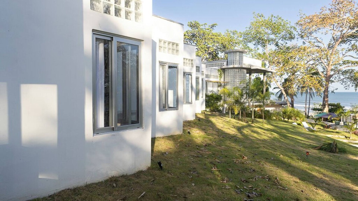 Boca Corona Apartment | Beautiful Room in Beachfront complex in Playa Corona