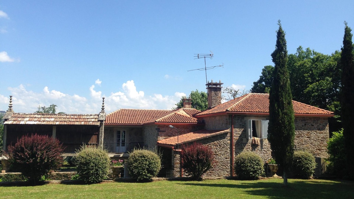 Vila de Cruces Cottage | Beautiful rural house in the heart of Galicia. 28km from Santiago