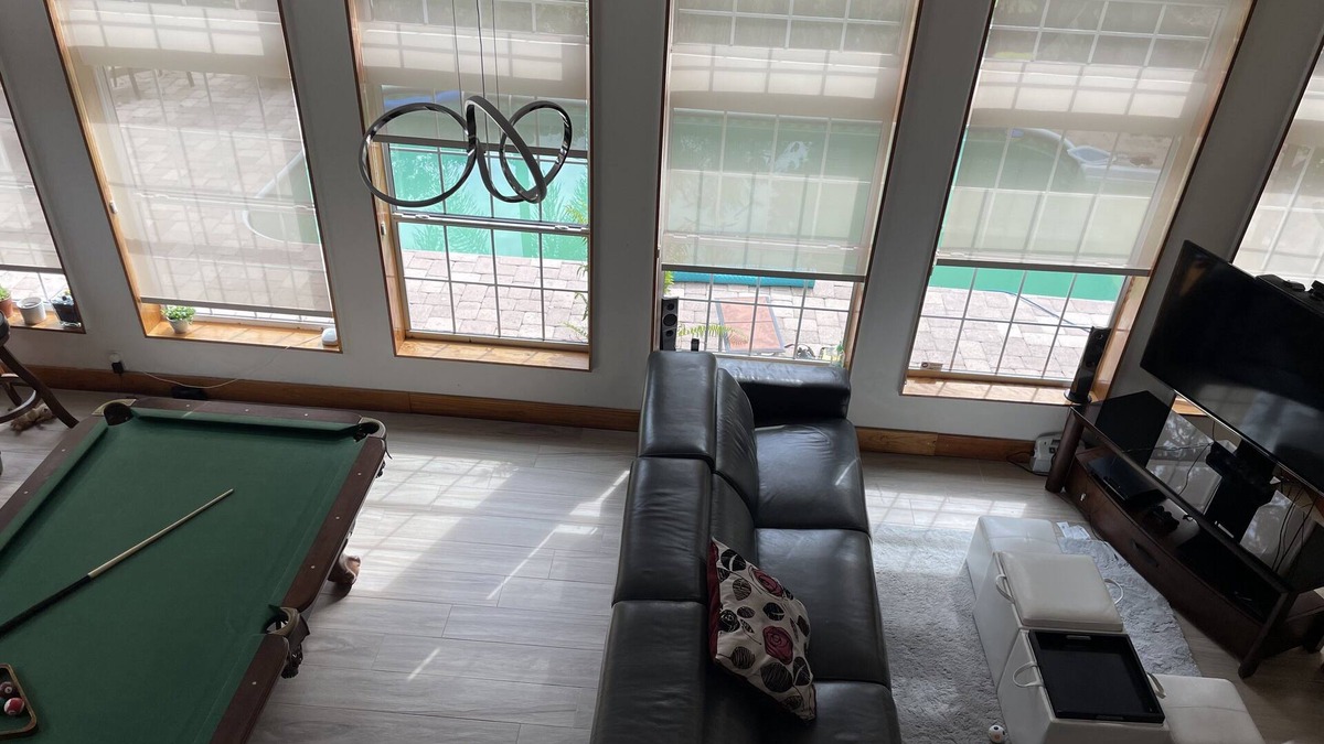 Palma Ceia West House | Beautiful S Tampa Home W/Heated Pool & Jacuzzi, Wi-Fi, Cable, DVD, pingpong,