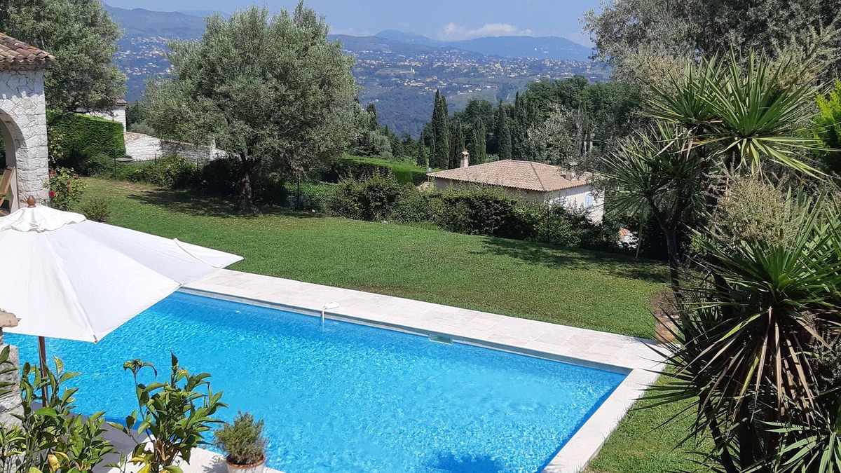Saint-Jeannet House | Beautiful sea view house with large private pool in St Jeannet