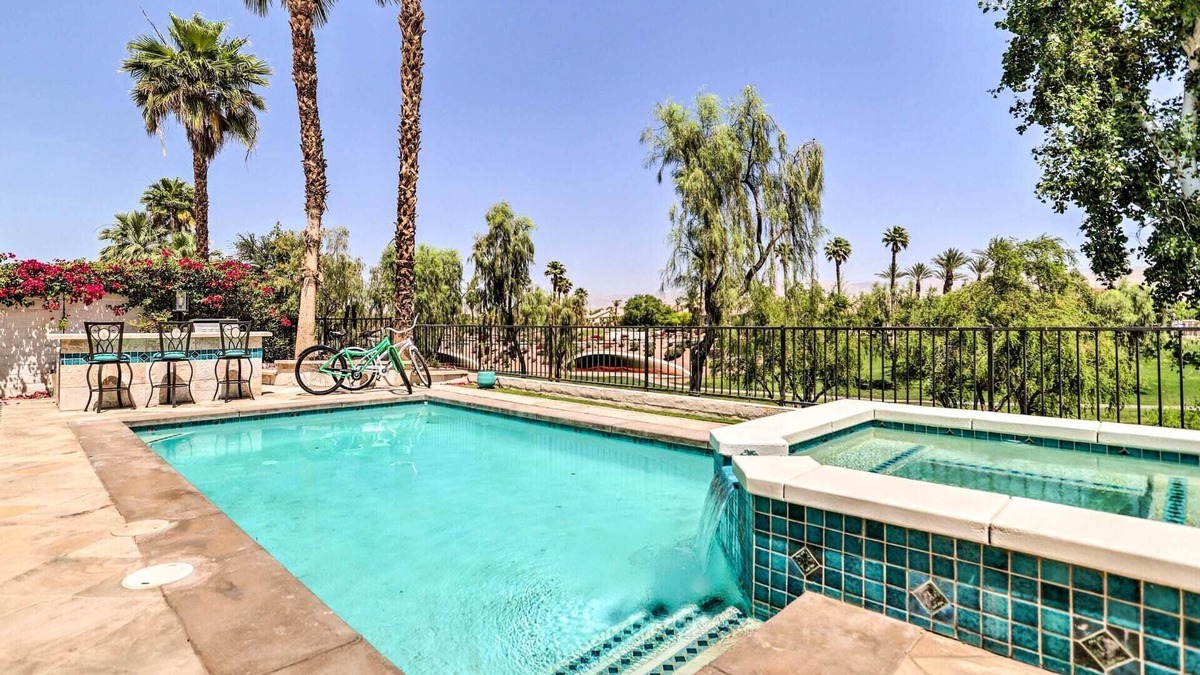 Indio House | Beautiful Shadow Hills View Home with Pool