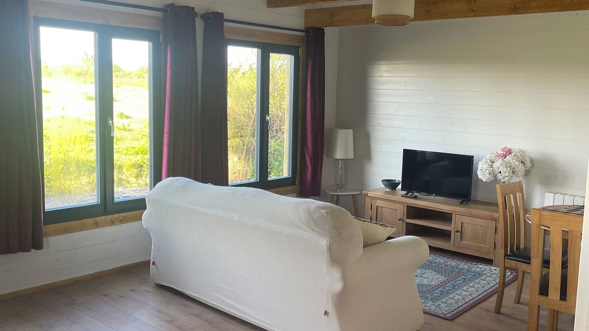 Shanavooneen Cabin | Beautiful spacious 1 bedroom cabin