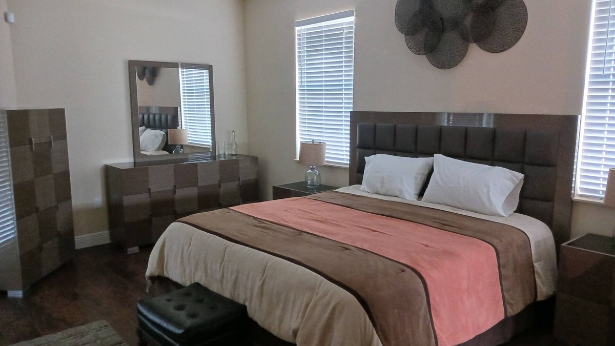 Port Saint Lucie House | Beautiful, spacious, family friendly private home! one