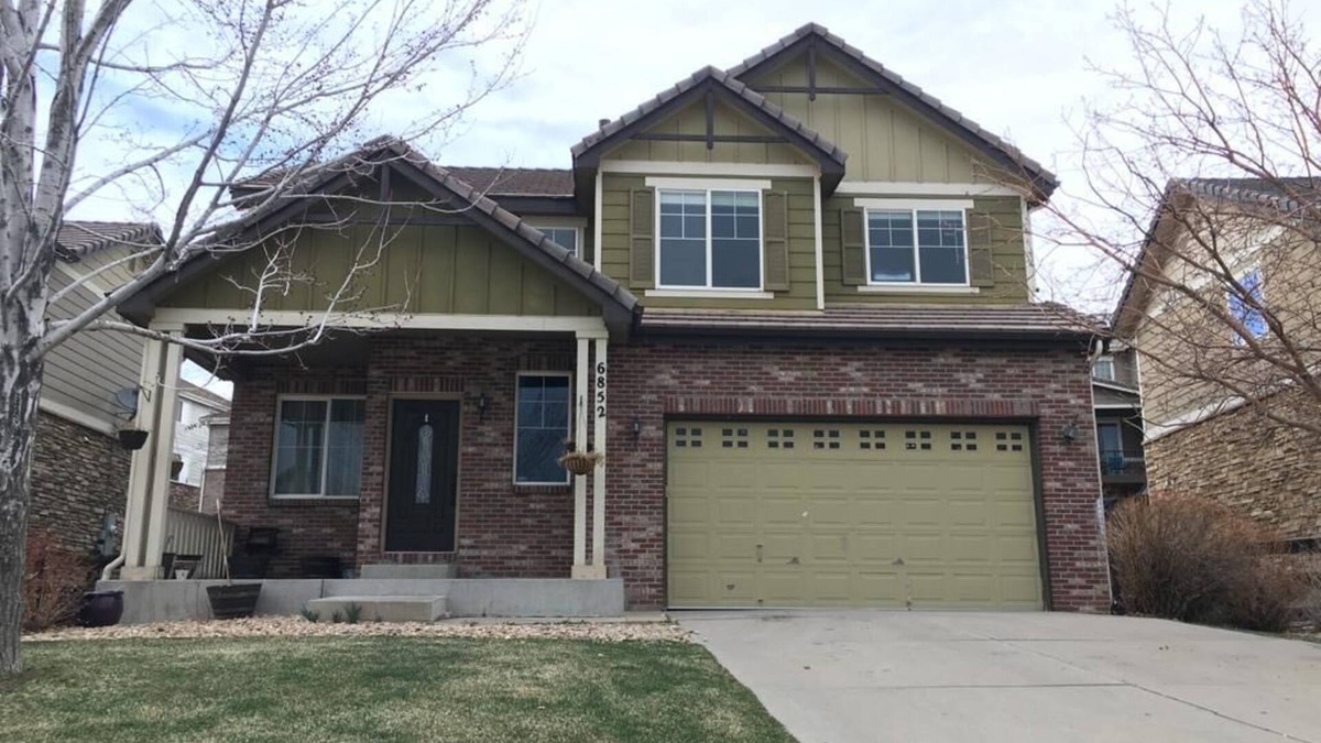 Aurora House | Beautiful, spacious, super clean! Whole House, family sized, company/group