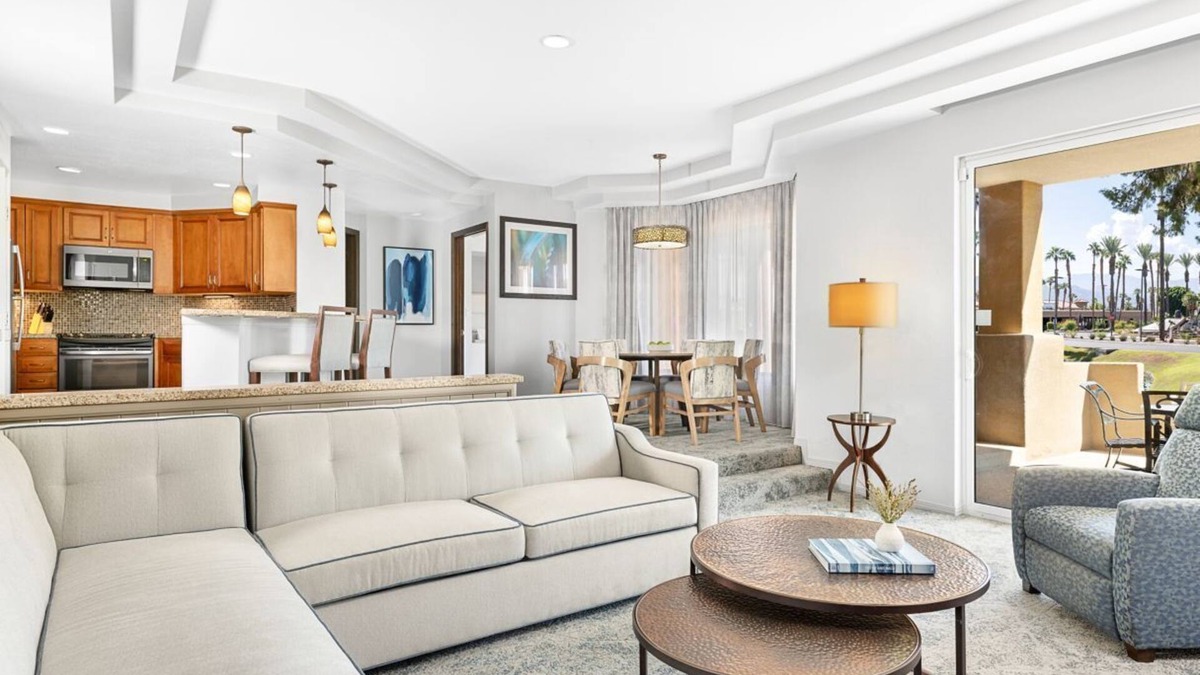 Palm Desert Resort | Beautiful, spacious 1 BR villa in Palm Desert. Perfect for Stagecoach Festival.