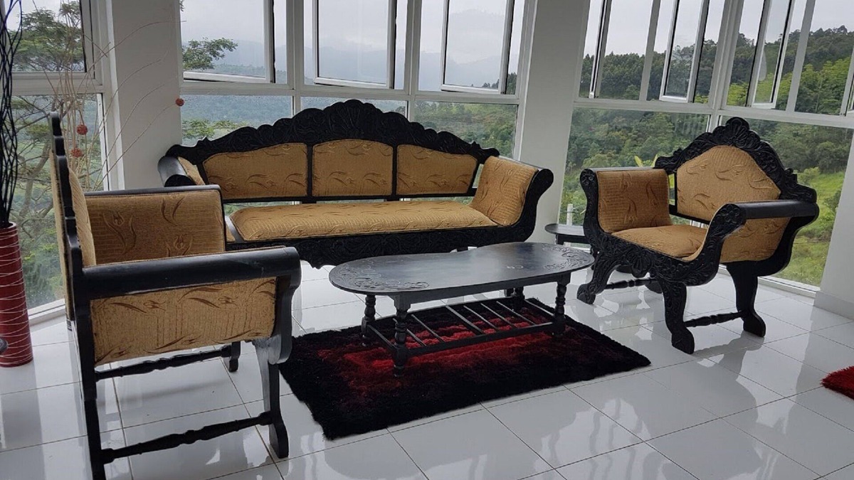 Nuwara Eliya Villa | Beautiful Sri Lanka Villa