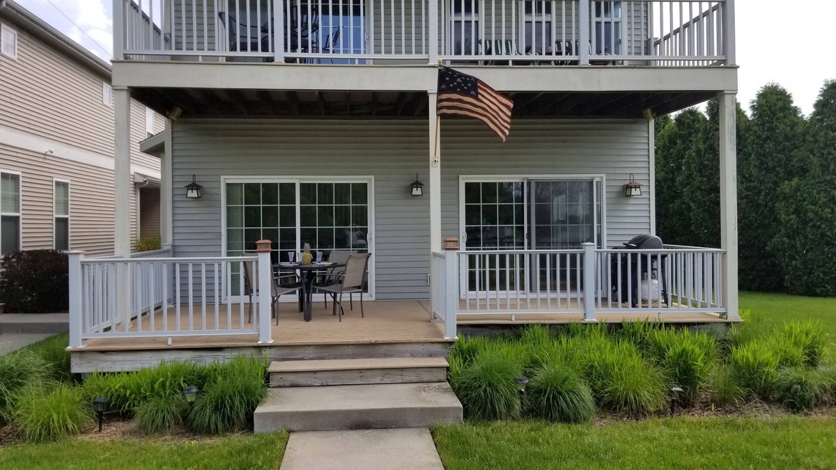 Saint Joseph House | Beautiful St. Joe River Views - 1 Mile to downtown/beaches!