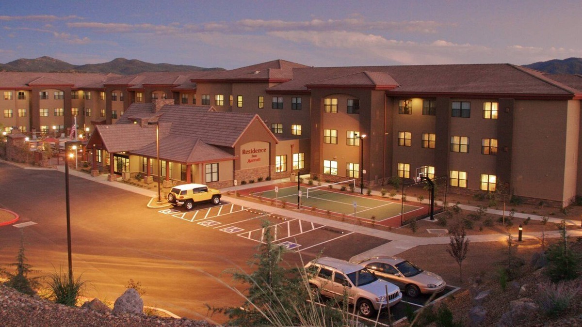 Prescott Apartment | Beautiful studio unit at resort, sleeps 4