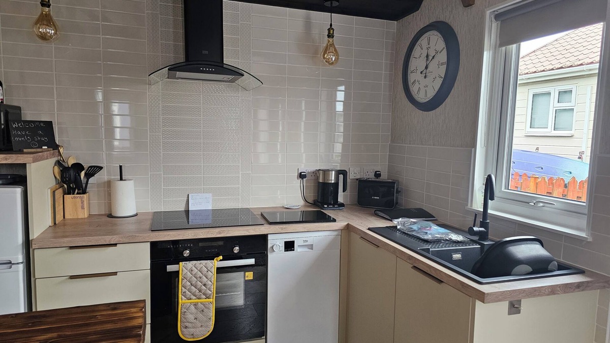 Bridlington Ski Chalet | Beautiful & Stunning 1-Bed Chalet in Bridlington