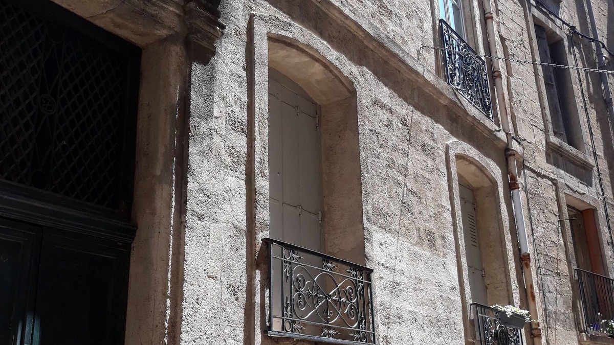 Montpellier City-Centre Apartment | BEAUTIFUL T2 45m2 HISTORICAL CENTER - ECUSSON