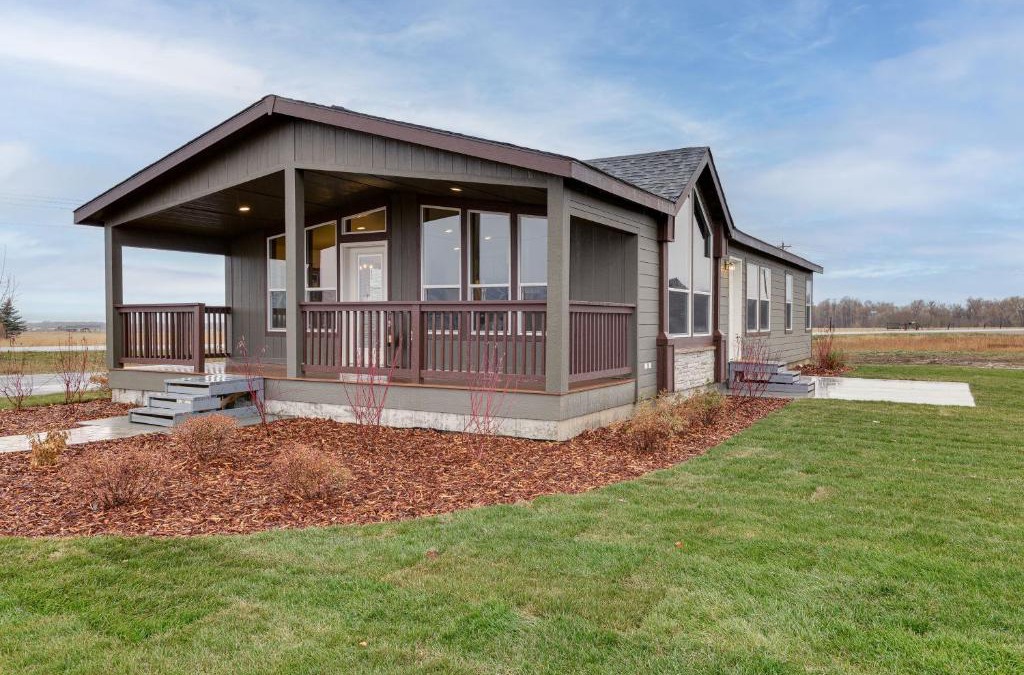 Clawson House | Beautiful Tetonia Escape with Porch and Teton Views