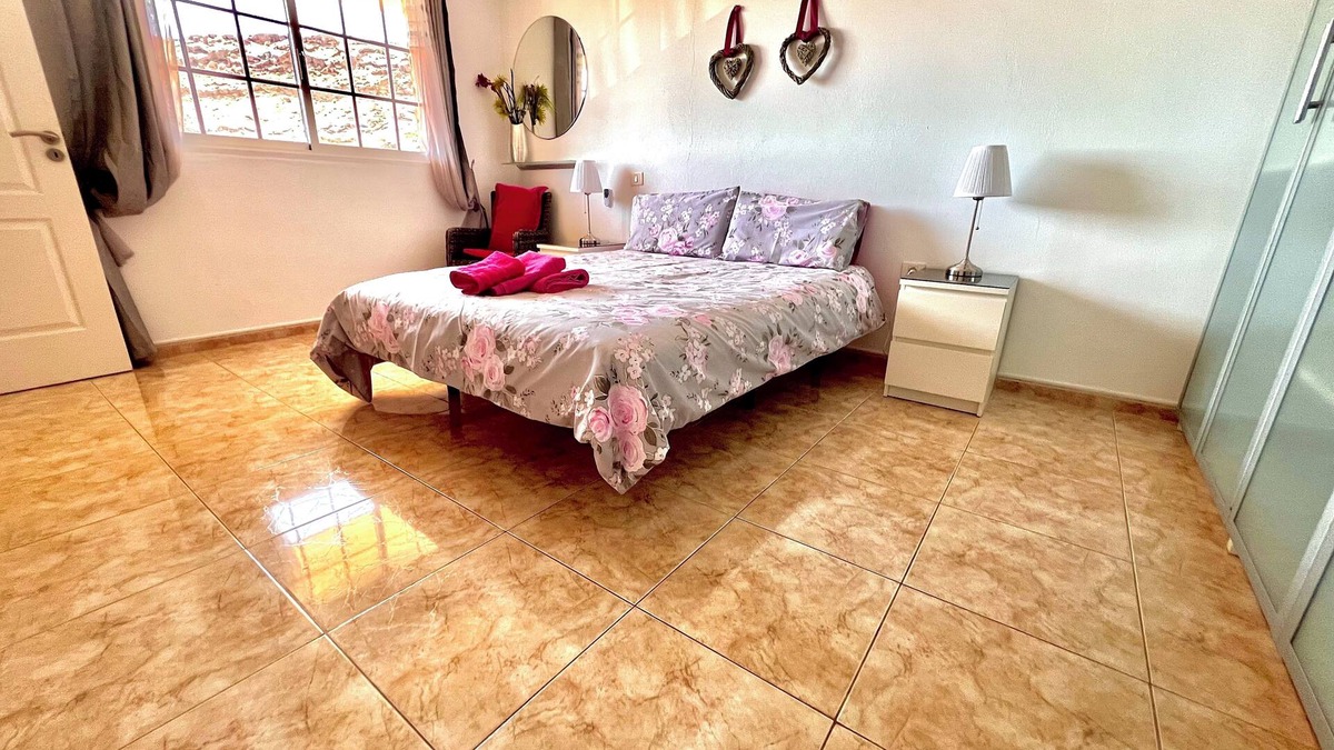 Lomo Quiebre Apartment | Beautiful three bedroom apartment with shared swimming pool and WIFI