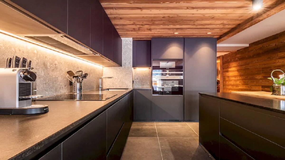 Les Allues Apartment | Beautiful three bedroom apartment in Meribel