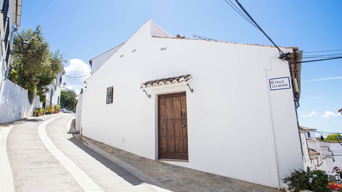 Gaucin House | Beautiful townhome with WiFi in Gaucín.